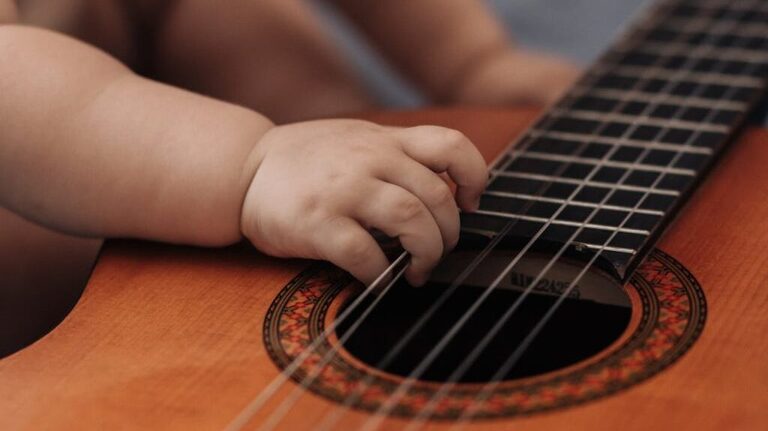 Study suggests babies are born with a sense of rhythm