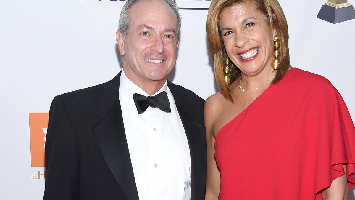 Hoda Kotb and Ex Joel Schiffman's Relationship Timeline: Coparenting and More