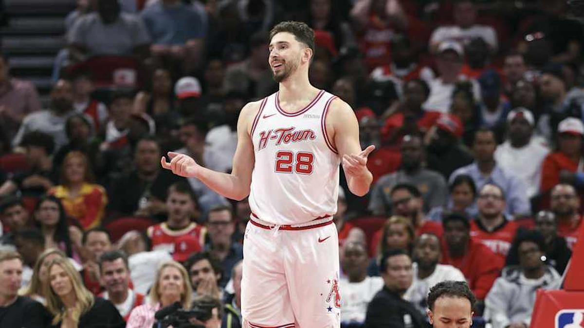  Alperen Şengün may be Houston's most prized piece on the trade market, if it's willing to part with him | Troy Taormina-Imagn Images 