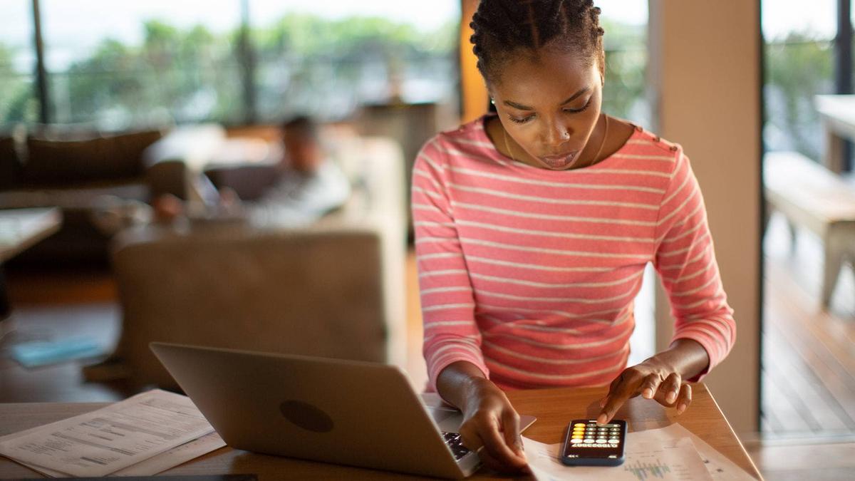  Comparing banks, checking deposit requirements, and reviewing withdrawal penalties can help savers secure the best CD rates available. 