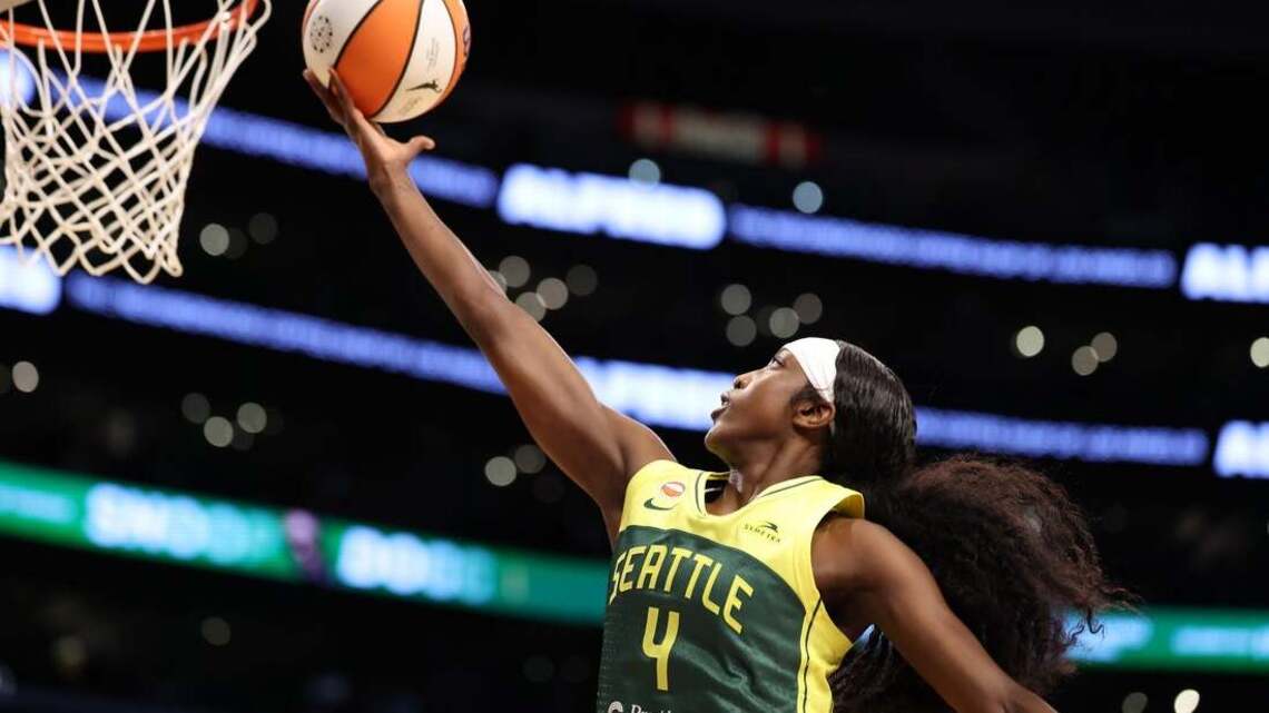 After rare road win, Storm roll in to face struggling Dream