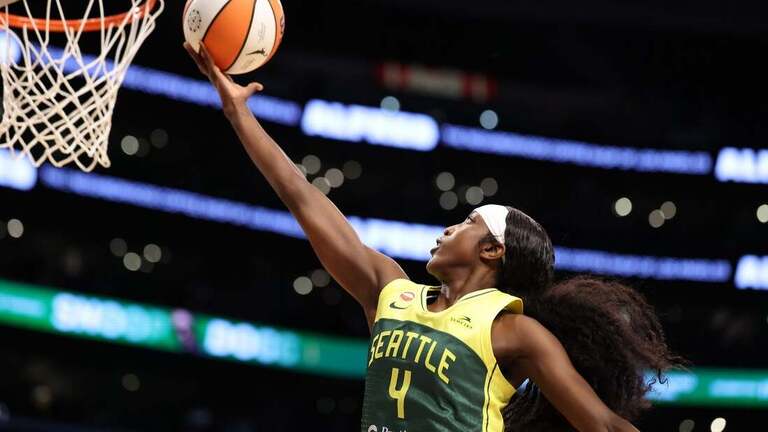 After rare road win, Storm roll in to face struggling Dream  