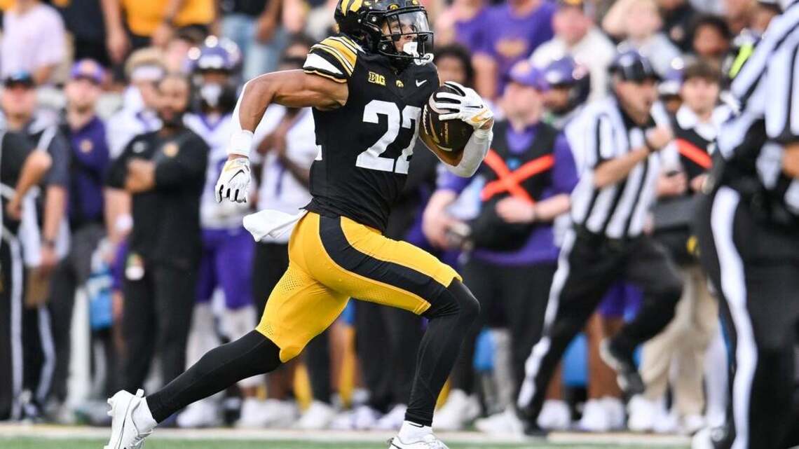 No. 18 Iowa rushes for 422 yards in win over Northern Iowa 