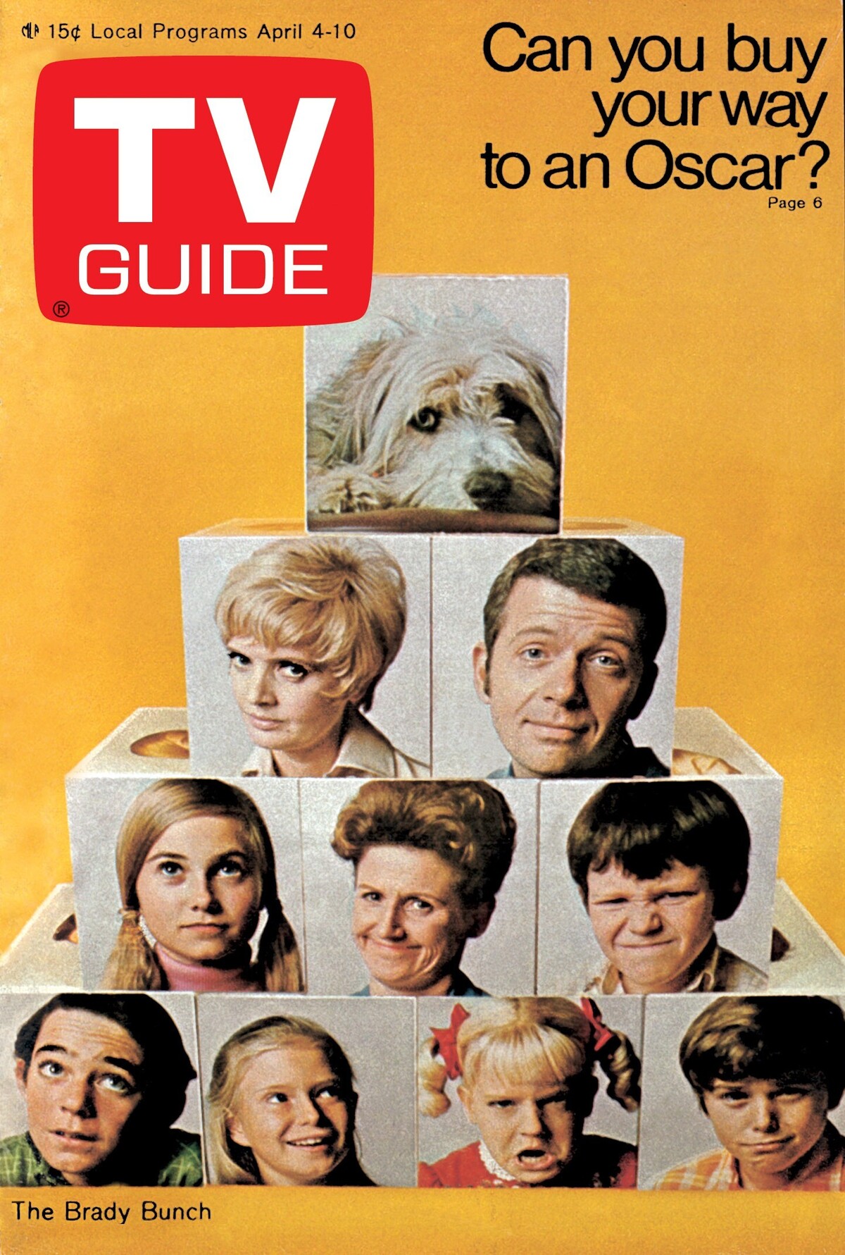 THE BRADY BUNCH, clockwise from top: Tiger, Robert Reed, Mike Lookinland, Christopher Knight, Susan Olsen, Eve Plumb, Barry Williams, Maureen McCormick, Florence Henderson, Ann B. Davis (center), TV GUIDE cover, April 4-10, 1970.ph: Gene Trindl. TV Guide/courtesy Everett Collection