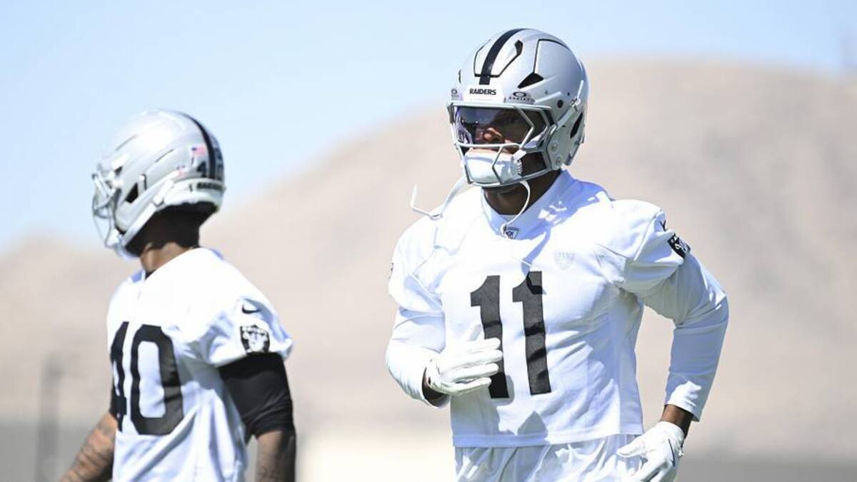  May 20, 2026; Henderson, NV, USA; Las Vegas Raiders safety Jeremy Chinn (11) warms up during organized team activities at Intermountain Health Performance Center. Mandatory Credit: Candice Ward-Imagn Images | Candice Ward-Imagn Images 