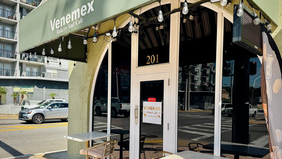 New Latin bakery, cafe opens in Daytona Beach