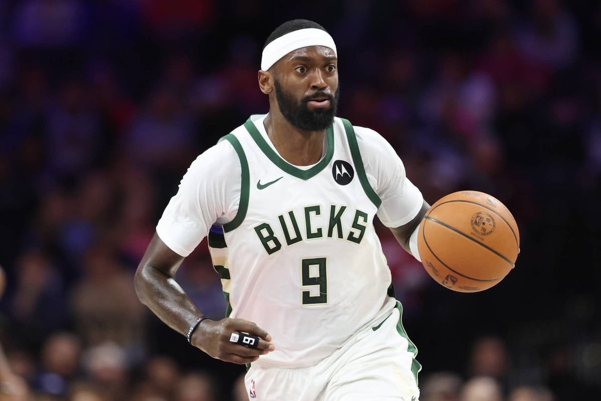  Bobby Portis projects for fewer frontcourt minutes behind Miami's established starters, lowering expected fantasy production. Bill Streicher-Imagn Images