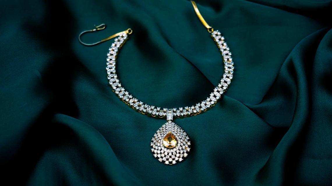 Pandora is moving towards platinum even as silver prices fall 
