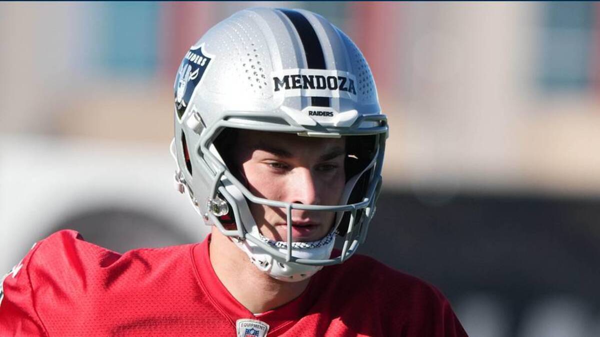  Jun 9, 2026; Henderson, NV, USA; Las Vegas Raiders quarterback Fernando Mendoza (15) runs during minicamp at Intermountain Health Performance Center. Mandatory Credit: Kirby Lee-Imagn Images | Kirby Lee-Imagn Images 