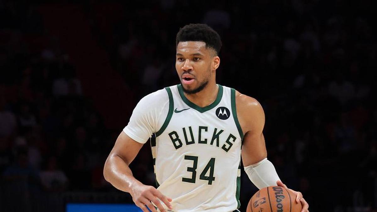  Mar 12, 2026; Miami, Florida, USA; Milwaukee Bucks forward Giannis Antetokounmpo (34) dribbles the basketball against the Miami Heat during the second quarter at Kaseya Center. Mandatory Credit: Sam Navarro-Imagn Images | Sam Navarro-Imagn Images 