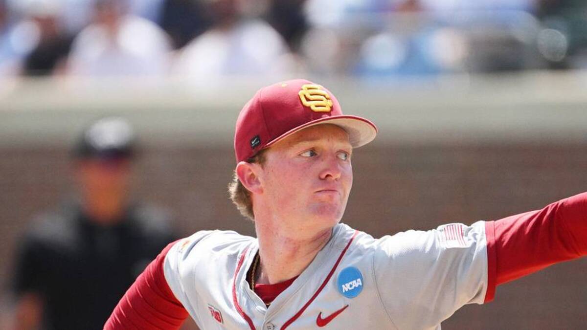  Jun 7, 2026; Chapel Hill, NC, USA; USC Trojans pitcher Andrew Johnson (13) pitches the ball to the North Carolina Tar Heels during the first inning at Boshamer Stadium. Mandatory Credit: Zachary Taft-Imagn Images | Zachary Taft-Imagn Images 