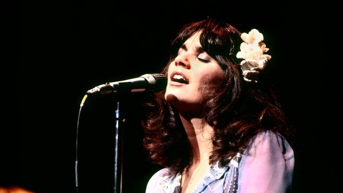 Linda Ronstadt Classic Ranked Among the ‘Best Albums of 1976' Marked a Major First 