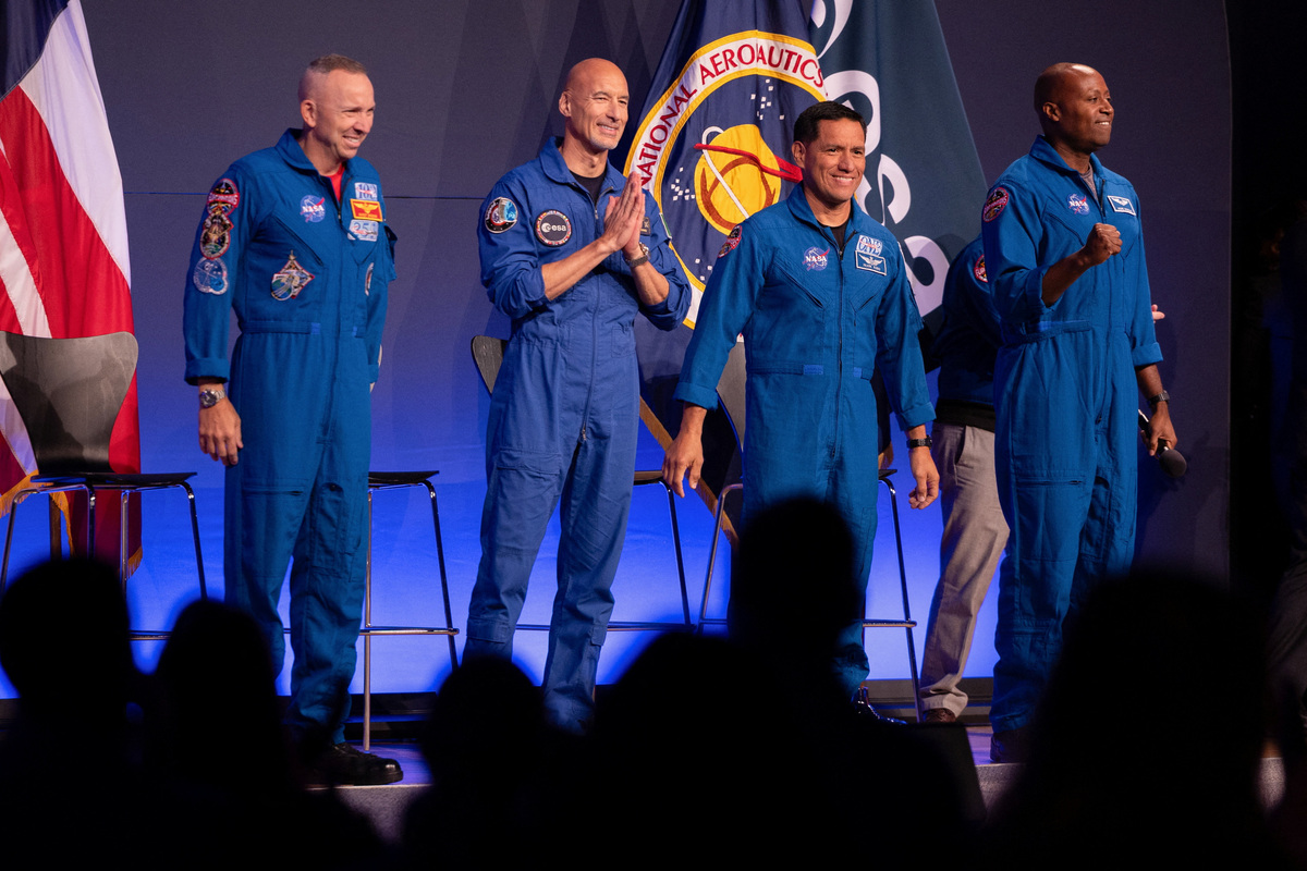Randy Bresnik, Luca Parmitano, Frank Rubio and Andre Douglas are unveiled as the NASA Artemis III mission crew during an event at NASA Johnson Space Center in Houston, Texas, U.S., June 9, 2026.   REUTERS/Antranik Tavitian