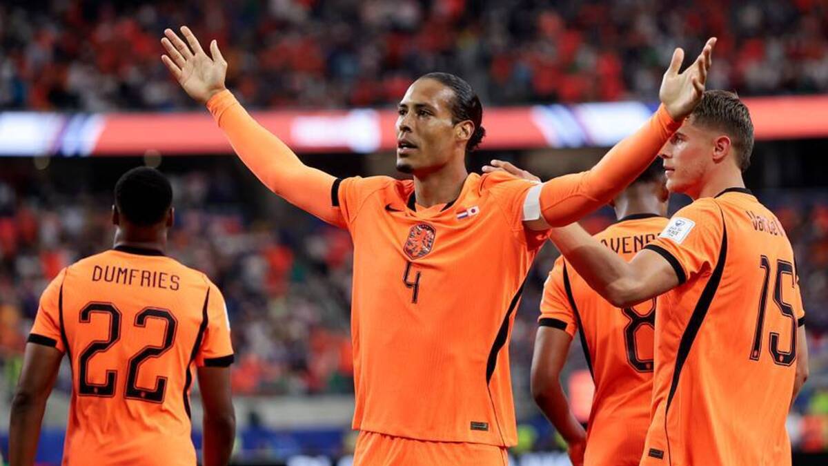  Virgil van Dijk was on the scoresheet against Japan. | Roy Lazet/Soccrates/Getty Images 