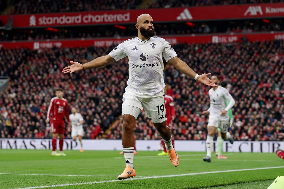  Bryan Mbeumo of Manchester United celebrates scoring his team's first goal during the Premier League match between Liverpool and Manchester United at Anfield on October 19, 2025 in Liverpool, England. (Photo by Michael Regan/Getty Images) Photo by Michael Regan/Getty Images