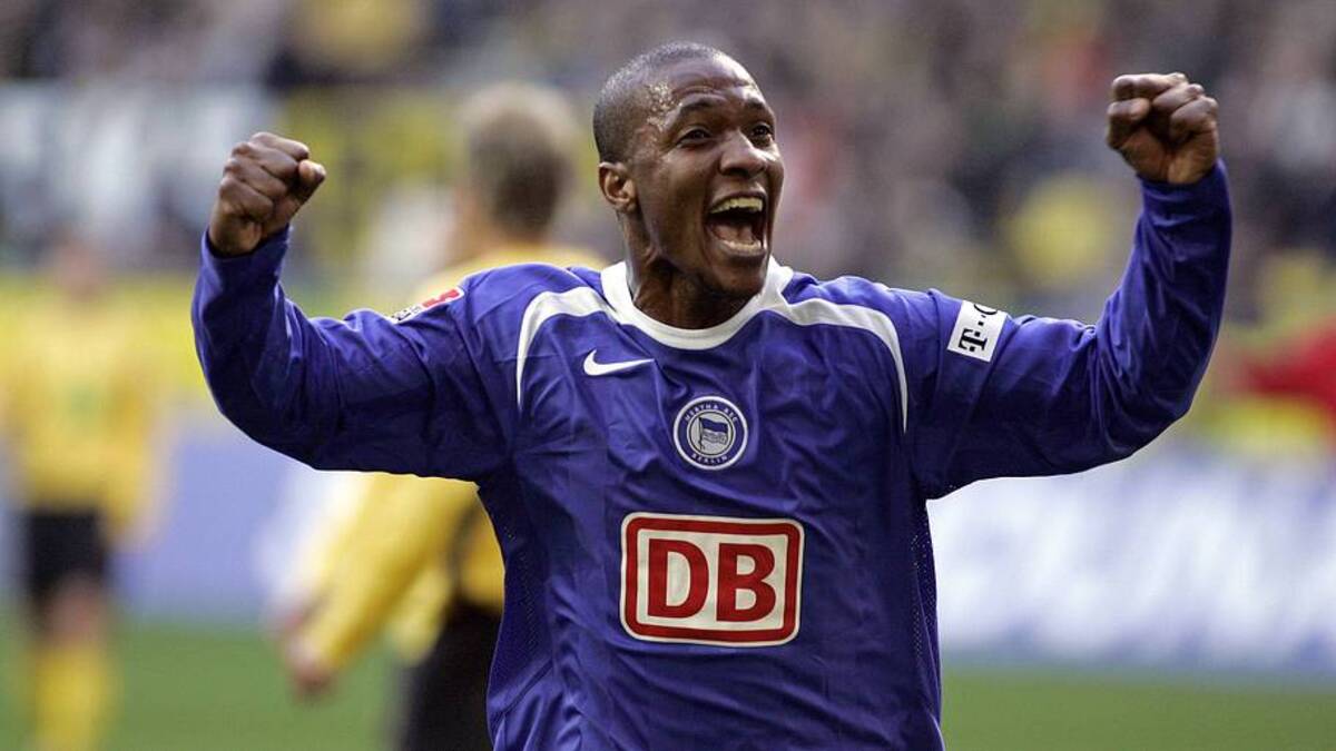  Gilberto once played for Spurs. | Norbert Schmidt/IMAGO 