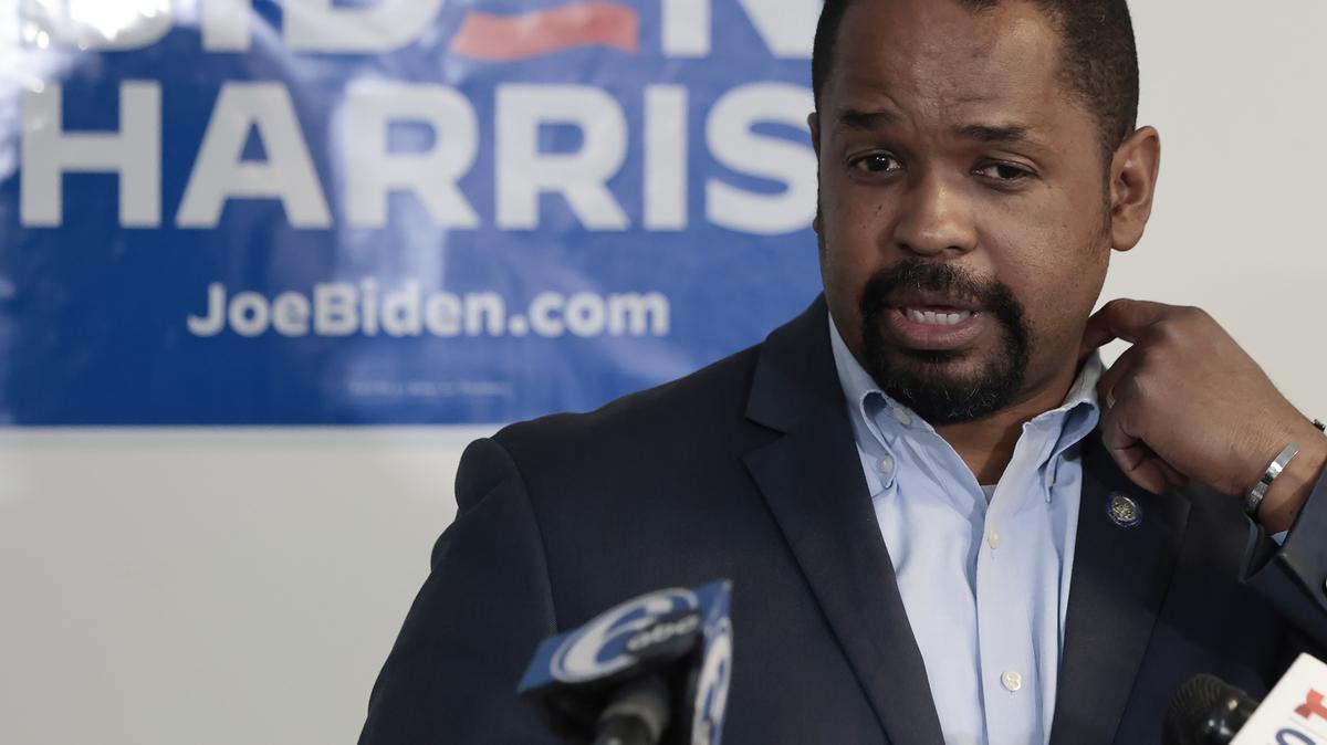 State Sen. Sharif Street makes comments and answers questions about the 2024 presidential election after President Joe Biden withdrew his candidacy. (Elizabeth Robertson/The Philadelphia Inquirer/TNS)