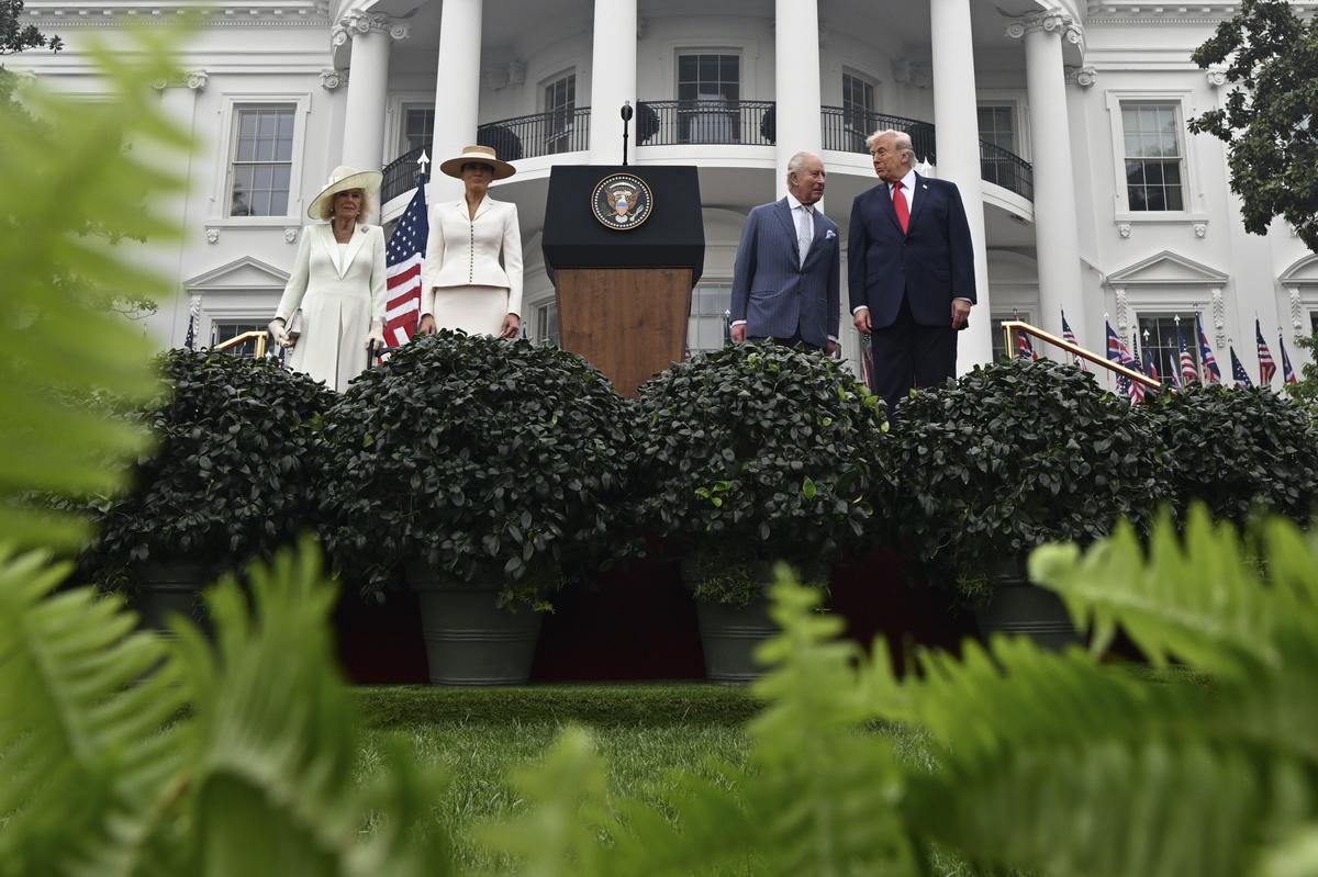 From right: President Donald Trump, King Charles III, first lady Melania Trump and Queen Camilla during an arrival ceremony on the South Lawn of the White House in Washington, on Tuesday, April 28, 2026. (Kenny Holston/The New York Times)