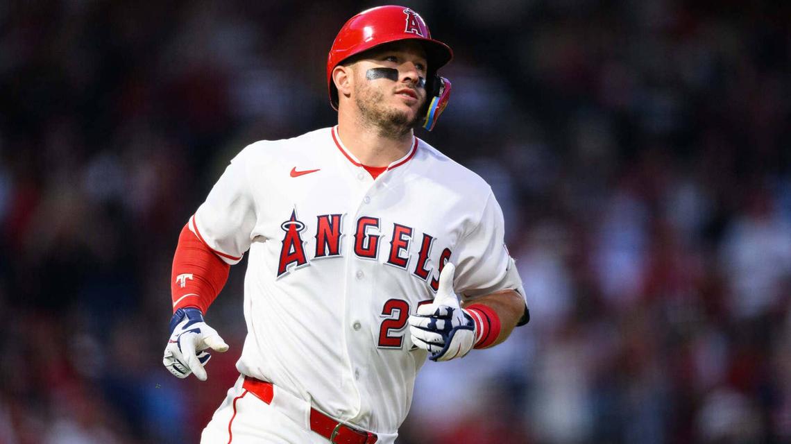  Apr 18, 2026; Anaheim, California, USA; Los Angeles Angels center fielder Mike Trout (27) runs during the third inning against the San Diego Padres at Angel Stadium. Mandatory Credit: William Liang-Imagn Images 