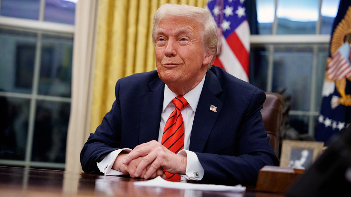 U.S. President Donald Trump reacts to a question from a reporter after signing a series of executive orders. Trump “remains in excellent health,” according to the White House doctor, after undergoing a physical the last week of May 2026 that included a cognitive test.(Andrew Harnik/Getty Images/TNS)