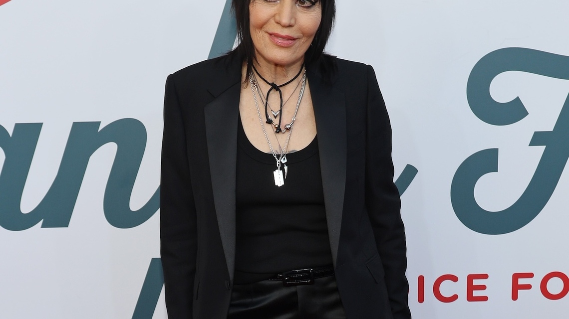 Joan Jett Cancels Shows After Undergoing Back Surgery for a ‘Recent Injury' 