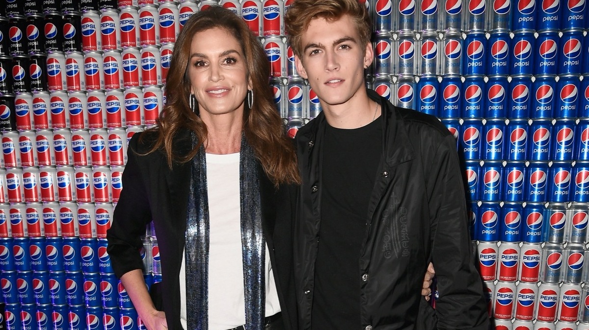 Cindy Crawford Shared Emotional Tribute to Son Presley Months Before Death ...
