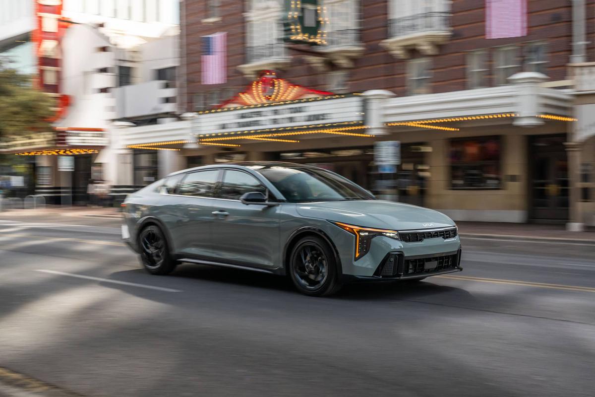  2026 Kia K4 Kia