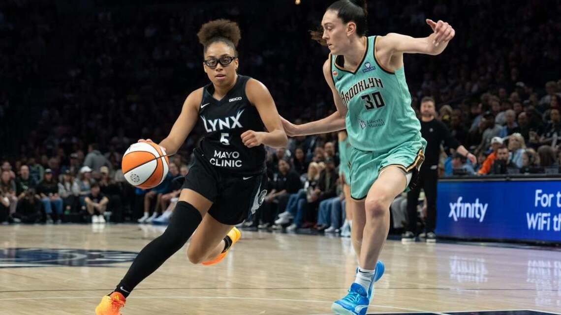 Top-seeded Lynx tip off title quest against Liberty