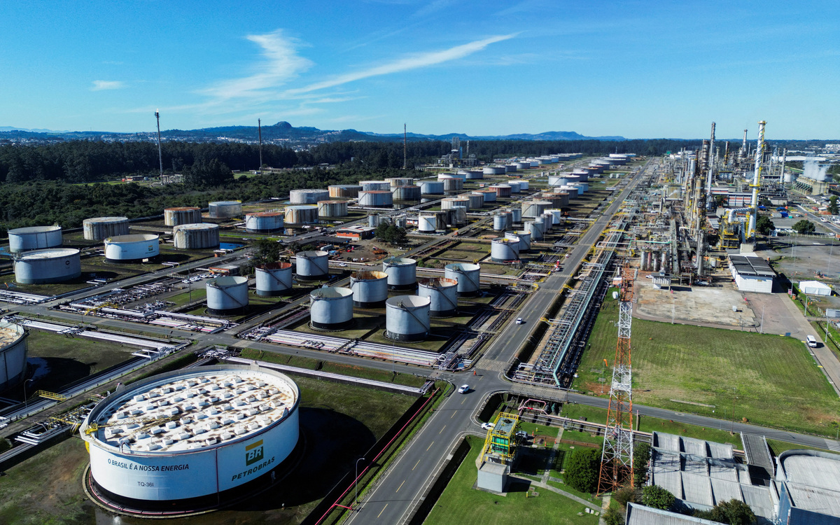 A drone view shows storage tanks and processing units at Petrobras' Alberto Pasqualini Refinery (Refap) in Canoas, Rio Grande do Sul state, Brazil, July 15, 2026. REUTERS/Diego Vara