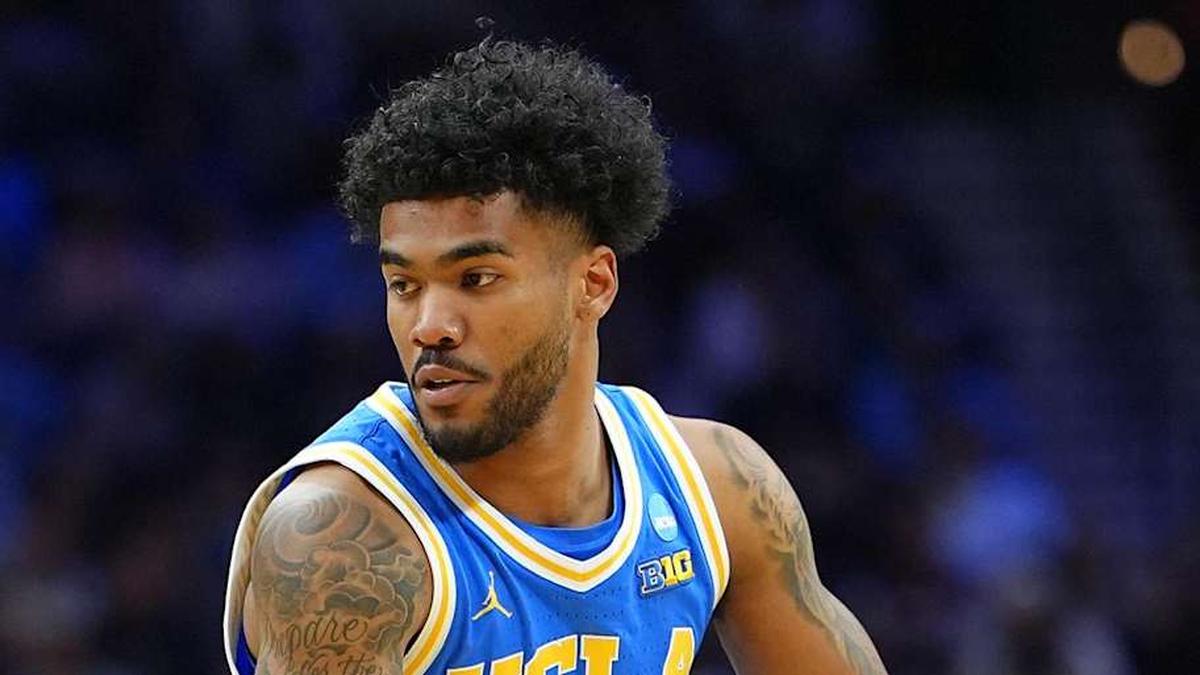  Mar 22, 2026; Philadelphia, PA, USA; UCLA Bruins guard Donovan Dent (2) dribbles there ball against the UCLA Bruins in the first half during a second round game of the men's 2026 NCAA Tournament at Xfinity Mobile Arena. Mandatory Credit: Kyle Ross-Imagn Images | Kyle Ross-Imagn Images 