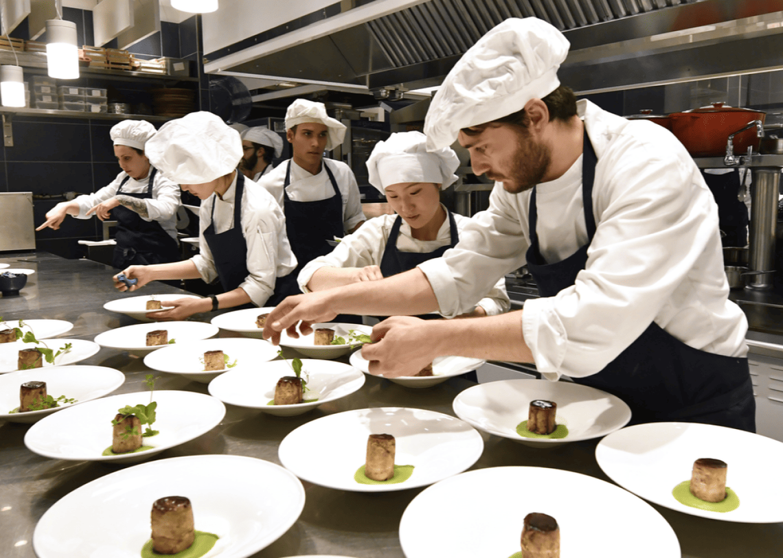  Paolo Bona // Shutterstock 