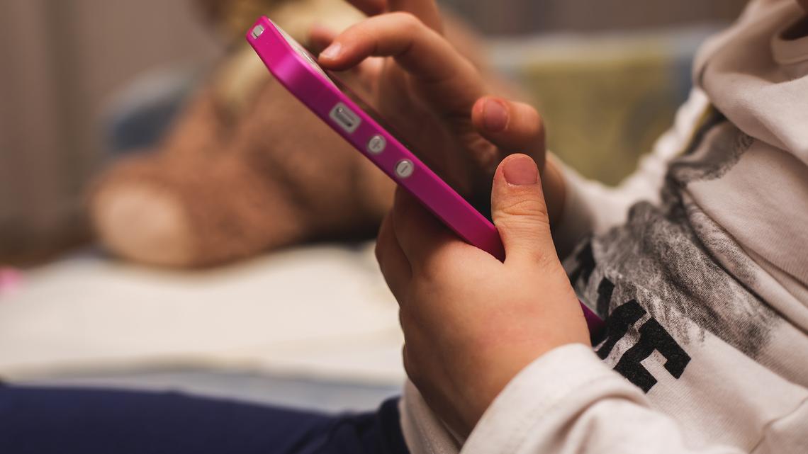 Minnesota's push to curb social media harms for kids faces steep hurdles 