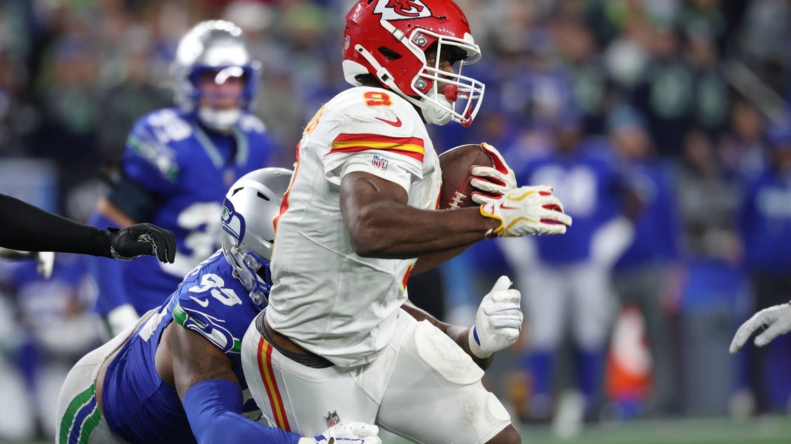 Seahawks' Power Rankings Roundup Shows a 4-3 Record Still Holding Seattle Back After Chiefs Win 