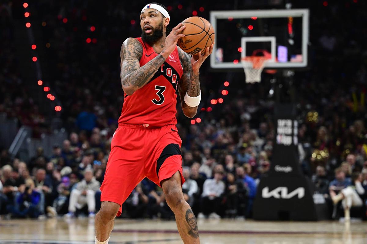  Toronto Raptors forward Brandon Ingram (3) looks to pass during the second half during game two of the first round of the 2026 NBA Playoffs against the Cleveland Cavaliers. 