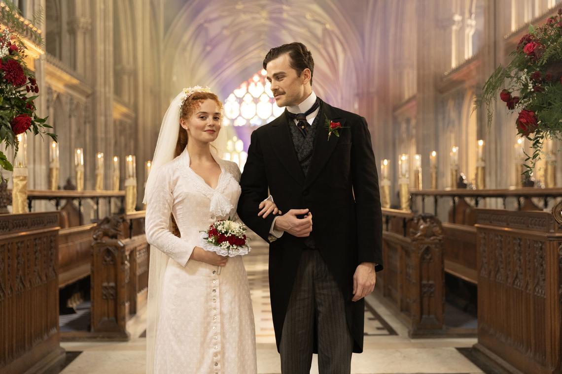 Millie Gibson as Irene (L) and Joshua Orpin as Soames Forsyte (R)Mammoth Screen & MASTERPIECE / Photographer: Sean Gleason