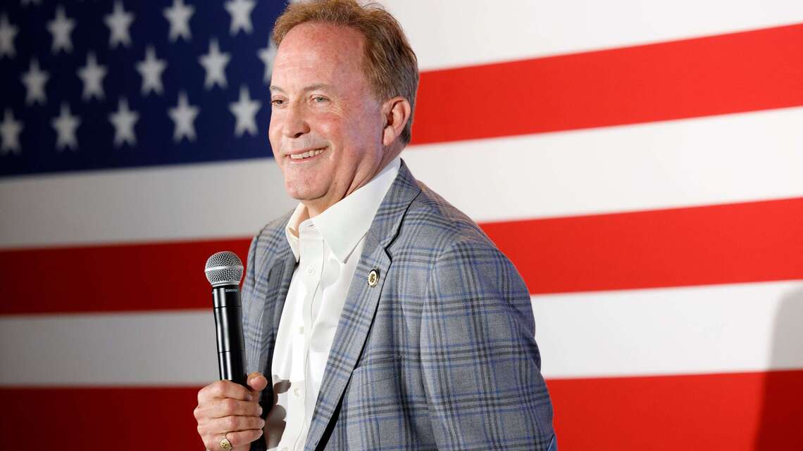 Trump's pitch for Ken Paxton: Forget the suit, send him to the Senate 