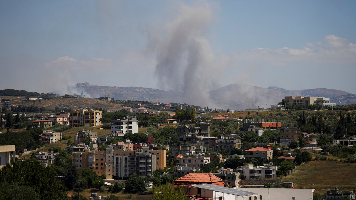 Smoke billows from southern Lebanon following an Israeli strike, as seen from Kfartibnit, Lebanon, June 19, 2026. REUTERS/Stringer