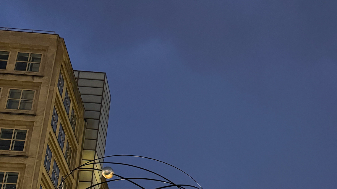 Back in Berlin: ‘Wall pecker' of 1989 returns to cutting-edge capital