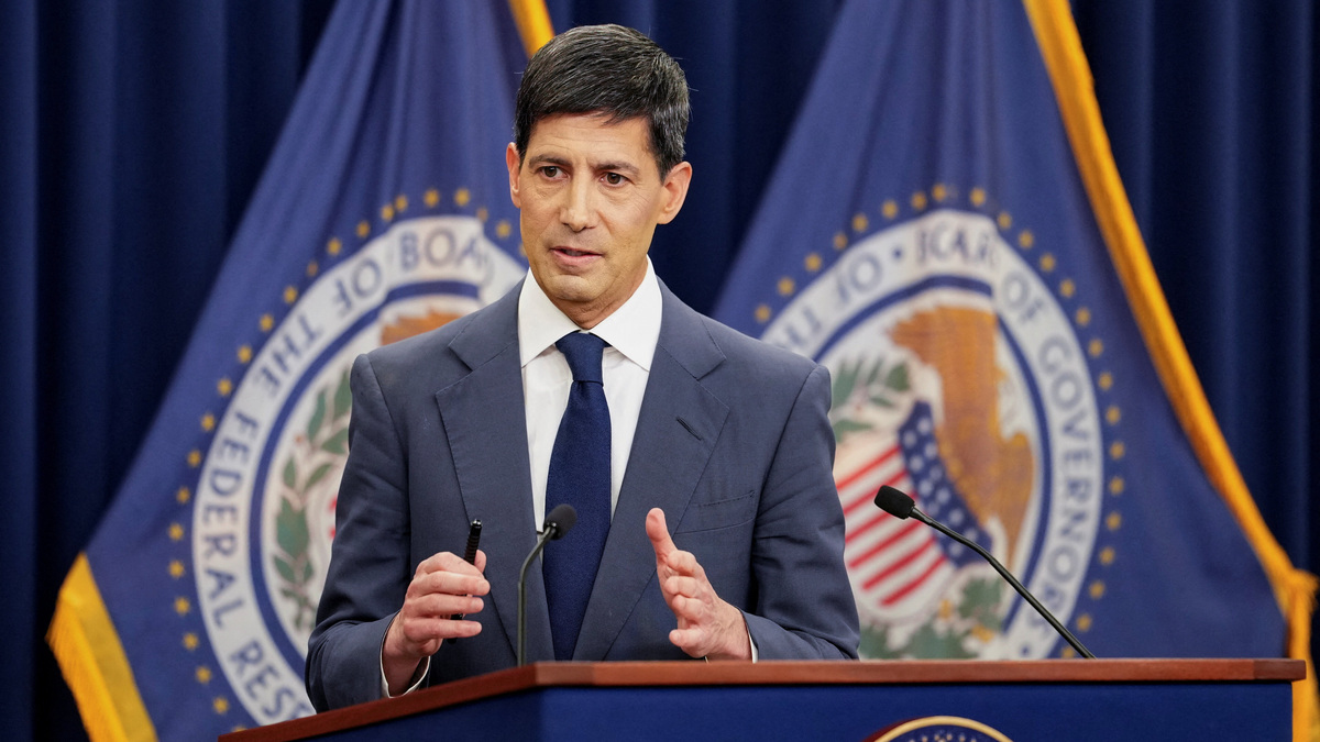 New U.S. Federal Reserve Chairman Kevin Warsh holds a press conference following a two-day meeting of the Federal Open Market Committee (FOMC), at the U.S. Federal Reserve in Washington, D.C., U.S. June 17, 2026. REUTERS/Eric Lee
