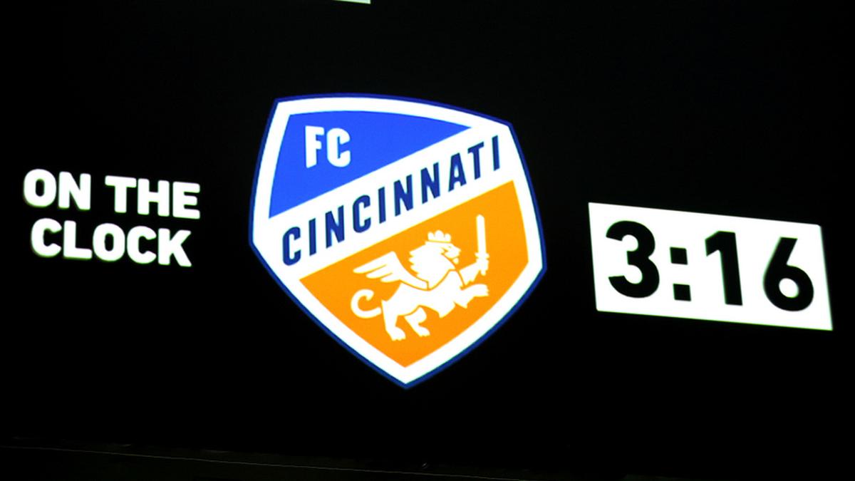  Timewasting a major issue across soccer. | Andy Mead/YCJ/Icon Sportswire/Getty Images 