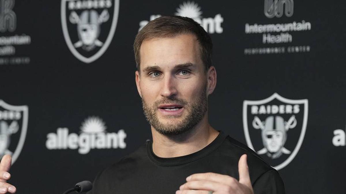  Apr 8, 2026; Las Vegas, NV, USA; Las Vegas Raiders quarterback Kirk Cousins speaks at a press conference at Intermountain Health Performance Center. Mandatory Credit: Candice Ward-Imagn Images | Candice Ward-Imagn Images 