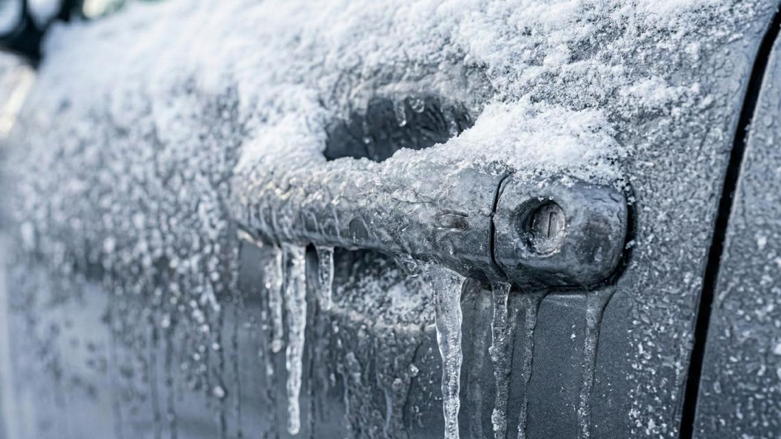 How To Unfreeze Your Car Door Without Damaging the Handle 