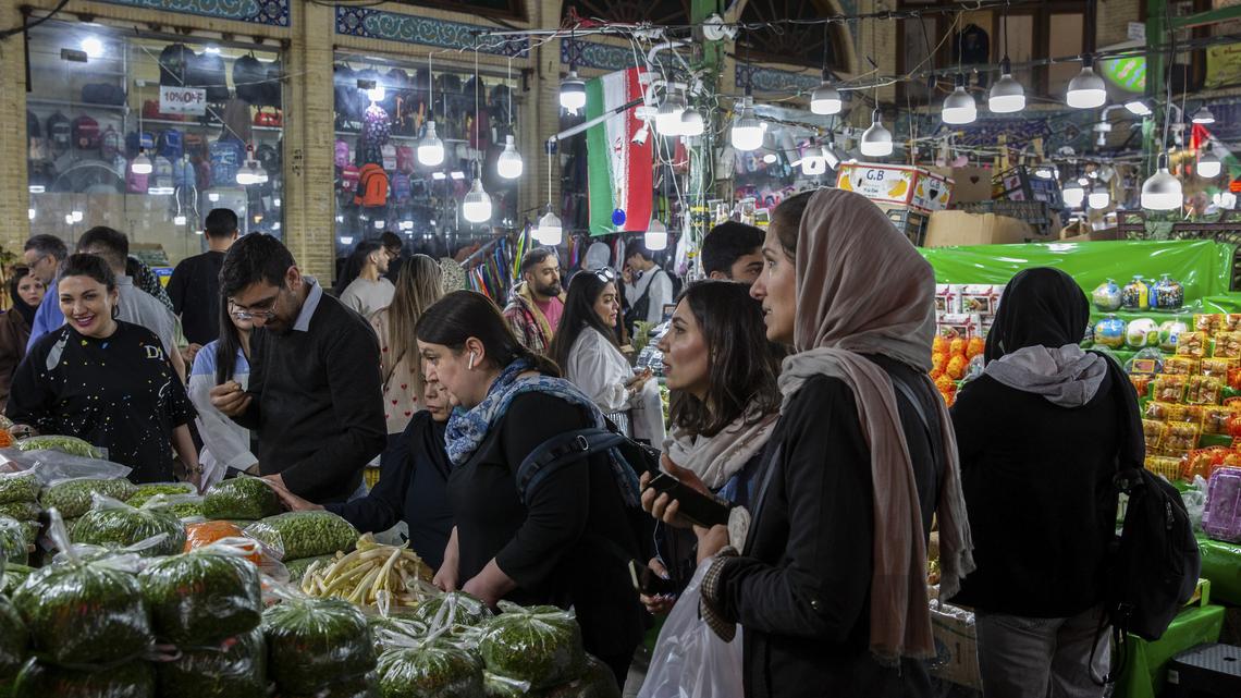 Amid conflicting messages, optimism for peace deal emerges