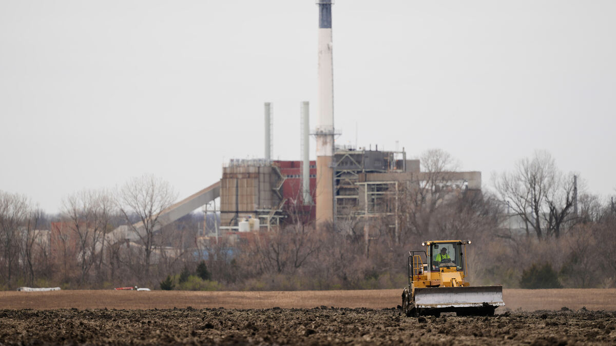 The Citizens Utility Board of Ohio warns that programs keeping aging coal plants online raise costs and deter investment in newer, more efficient power generation.
