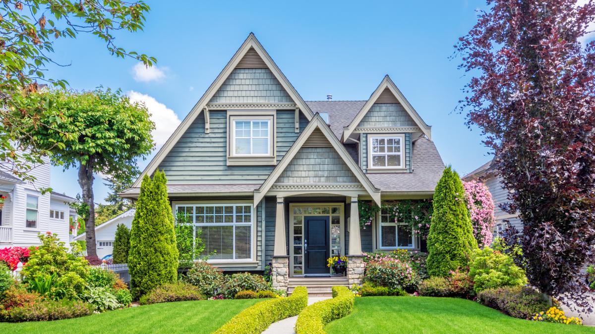 Boosting your curb appeal can give guests and potential buyers a better first impression of your home. (Dreamstime/TNS)