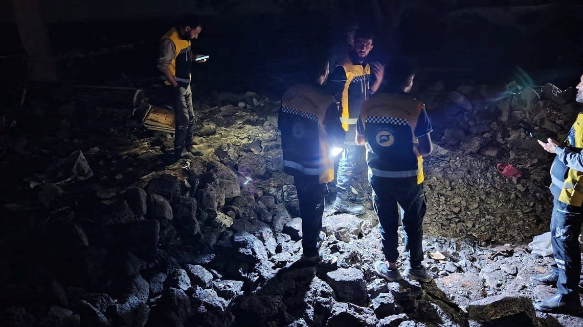 Explainer-What is Islamic State, the militant group Jordan targeted in Syria? 