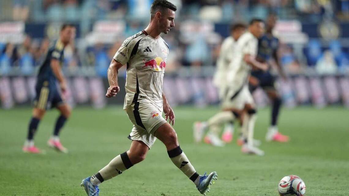 Charlotte, Red Bulls battle for positioning in middle of East standings 