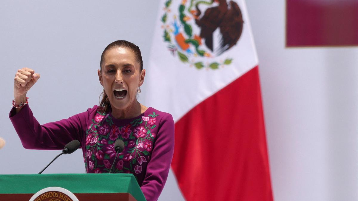 Mexico's President Claudia Sheinbaum delivers a speech to supporters and government officials marking her second year in office at the Monumento a la Revolucion in Mexico City, Mexico, May 31, 2026. REUTERS/Quetzalli Nicte-Ha