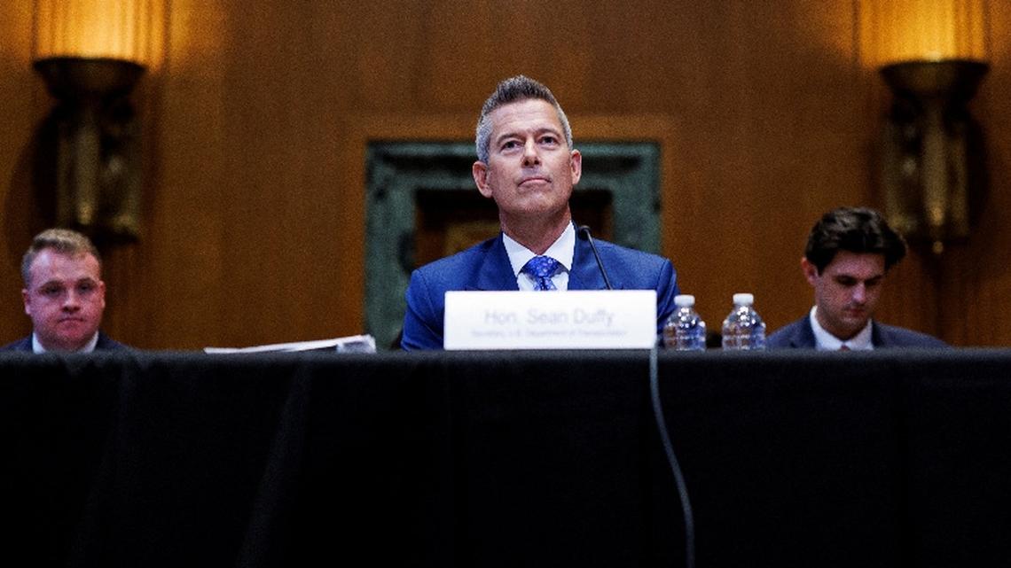 Senators criticize US transport chief for road trip paid for by corporate donors 