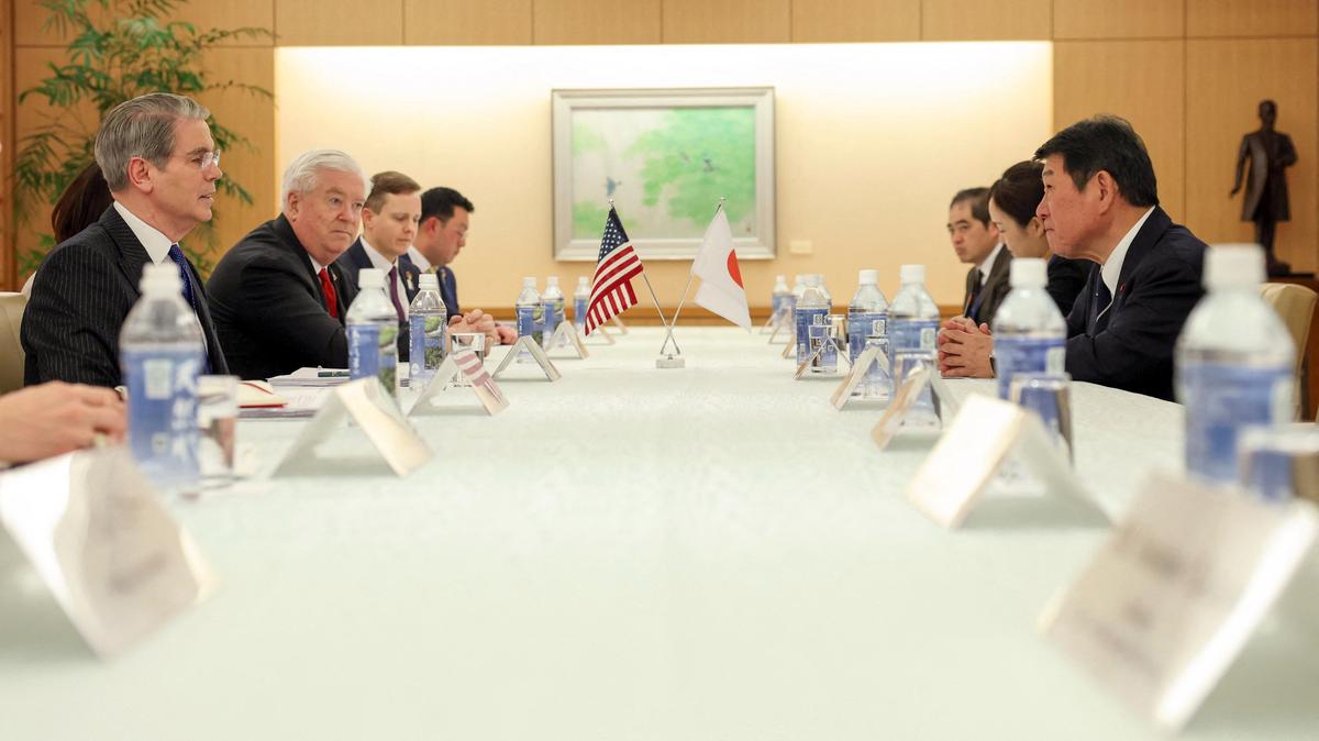 U.S. Treasury Secretary Scott Bessent talks with Japan's Foreign Minister Toshimitsu Motegi during their meeting at the Foreign Ministry in Tokyo, Japan May 12, 2026. REUTERS/Issei Kato